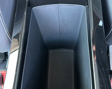 Белый Фольксваген ID.6 Crozz, объемом двигателя 0 л и пробегом 41 тыс. км за 34000 $, фото 51 на Automoto.ua