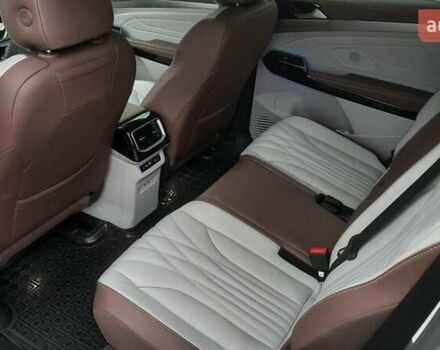 Білий Фольксваген ID.6 Crozz, об'ємом двигуна 0 л та пробігом 25 тис. км за 32000 $, фото 16 на Automoto.ua