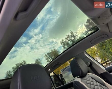 Белый Фольксваген ID.6 Crozz, объемом двигателя 0 л и пробегом 25 тыс. км за 31500 $, фото 9 на Automoto.ua