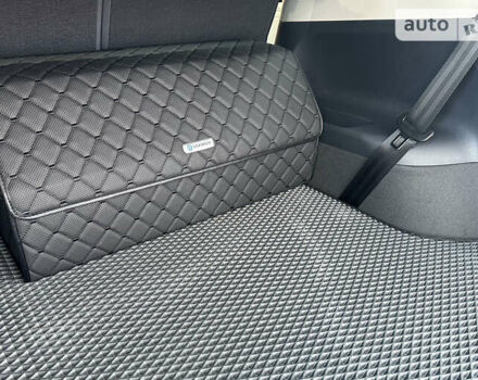 Белый Фольксваген ID.6 Crozz, объемом двигателя 0 л и пробегом 41 тыс. км за 34000 $, фото 83 на Automoto.ua