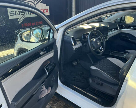 Белый Фольксваген ID.6 Crozz, объемом двигателя 0 л и пробегом 18 тыс. км за 26700 $, фото 2 на Automoto.ua