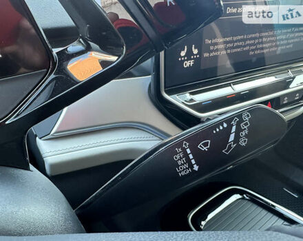 Белый Фольксваген ID.6 Crozz, объемом двигателя 0 л и пробегом 41 тыс. км за 34000 $, фото 45 на Automoto.ua