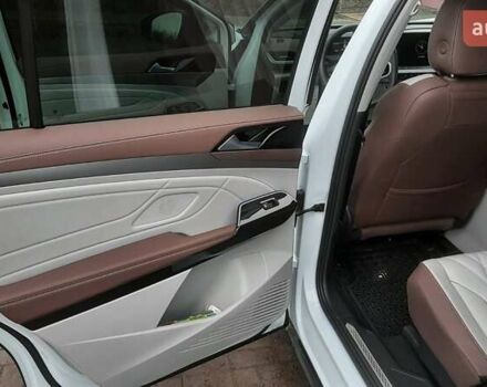 Білий Фольксваген ID.6 Crozz, об'ємом двигуна 0 л та пробігом 25 тис. км за 32000 $, фото 14 на Automoto.ua