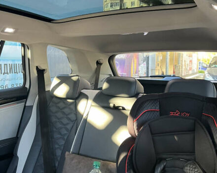 Белый Фольксваген ID.6 Crozz, объемом двигателя 0 л и пробегом 18 тыс. км за 26700 $, фото 20 на Automoto.ua