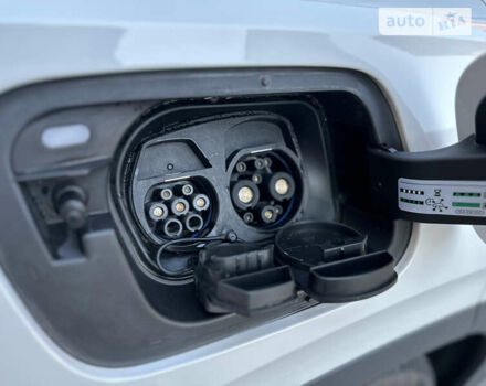 Белый Фольксваген ID.6 Crozz, объемом двигателя 0 л и пробегом 41 тыс. км за 34000 $, фото 18 на Automoto.ua