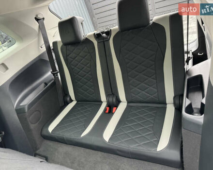 Белый Фольксваген ID.6 Crozz, объемом двигателя 0 л и пробегом 33 тыс. км за 30000 $, фото 14 на Automoto.ua