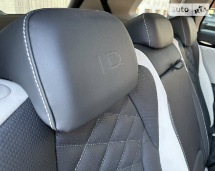 Белый Фольксваген ID.6 Crozz, объемом двигателя 0 л и пробегом 41 тыс. км за 34000 $, фото 59 на Automoto.ua