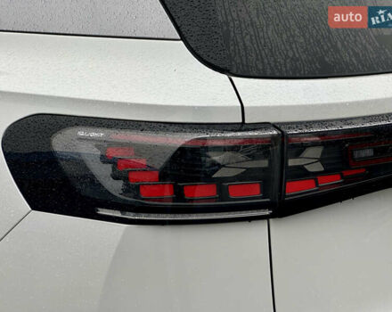 Білий Фольксваген ID.6 Crozz, об'ємом двигуна 0 л та пробігом 22 тис. км за 28497 $, фото 6 на Automoto.ua