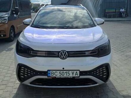 Белый Фольксваген ID.6 Crozz, объемом двигателя 0 л и пробегом 46 тыс. км за 28000 $, фото 1 на Automoto.ua