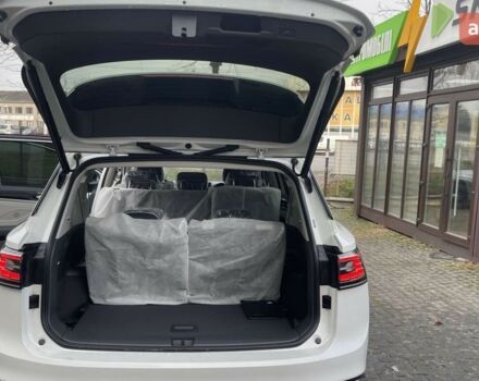 купить новое авто Фольксваген ID.6 Crozz 2024 года от официального дилера E-SKM Житомир Фольксваген фото