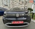 Синий Фольксваген ID.6 Crozz, объемом двигателя 0 л и пробегом 2 тыс. км за 39800 $, фото 13 на Automoto.ua