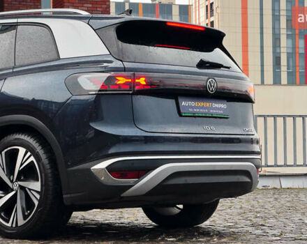 Синий Фольксваген ID.6 Crozz, объемом двигателя 0 л и пробегом 76 тыс. км за 26500 $, фото 4 на Automoto.ua