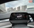 Синий Фольксваген ID.6 Crozz, объемом двигателя 0 л и пробегом 2 тыс. км за 39800 $, фото 20 на Automoto.ua