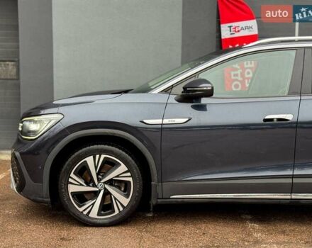 Синий Фольксваген ID.6 Crozz, объемом двигателя 0 л и пробегом 61 тыс. км за 29500 $, фото 4 на Automoto.ua