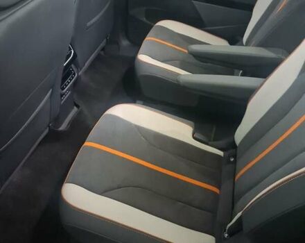 Фольксваген ID.6 Crozz 2022 в Днепре (Днепропетровске) на Automoto.ua Синий Фольксваген ID.6 Crozz, объемом двигателя 0 л и пробегом 40 тыс. км за 29000 $, фото 5 на Automoto.ua