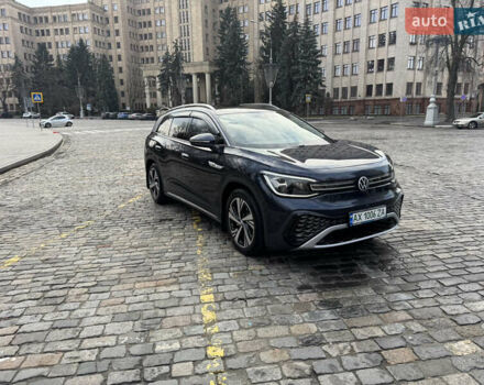Синий Фольксваген ID.6 Crozz, объемом двигателя 0 л и пробегом 39 тыс. км за 27500 $, фото 12 на Automoto.ua