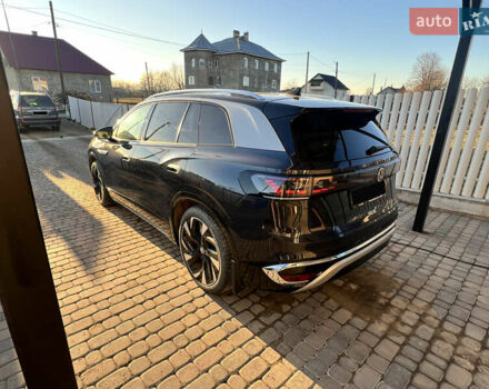 Синий Фольксваген ID.6 Crozz, объемом двигателя 0 л и пробегом 6 тыс. км за 39000 $, фото 37 на Automoto.ua