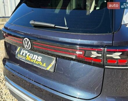 Синий Фольксваген ID.6 Crozz, объемом двигателя 0 л и пробегом 57 тыс. км за 25500 $, фото 17 на Automoto.ua