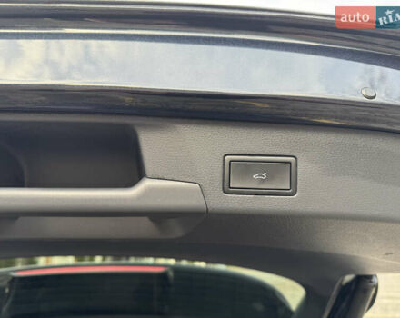 Синий Фольксваген ID.6 Crozz, объемом двигателя 0 л и пробегом 39 тыс. км за 27500 $, фото 25 на Automoto.ua