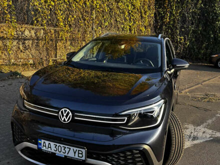 Фольксваген ID.6 Crozz 2022 у Києві на Automoto.ua Синій Фольксваген ID.6 Crozz, об'ємом двигуна 0 л та пробігом 16 тис. км за 28000 $, фото 1 на Automoto.ua