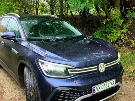 Фольксваген ID.6 Crozz 2022 у Києві на Automoto.ua Синій Фольксваген ID.6 Crozz, об'ємом двигуна 0 л та пробігом 28 тис. км за 28100 $, фото 1 на Automoto.ua