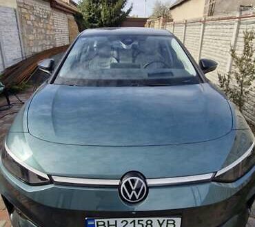 Фольксваген ID.7 2024 у Одесі на Automoto.ua Зелений Фольксваген ID.7, об'ємом двигуна 0 л та пробігом 5 тис. км за 28000 $, фото 1 на Automoto.ua