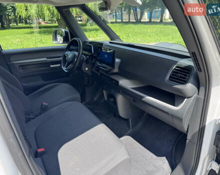 Білий Фольксваген I.D. Buzz, об'ємом двигуна 0 л та пробігом 32 тис. км за 31500 $, фото 13 на Automoto.ua