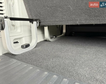 Чорний Фольксваген I.D. Buzz, об'ємом двигуна 0 л та пробігом 55 тис. км за 25400 $, фото 89 на Automoto.ua