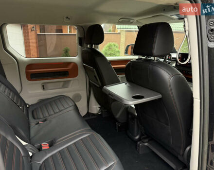 Чорний Фольксваген I.D. Buzz, об'ємом двигуна 0 л та пробігом 55 тис. км за 25400 $, фото 72 на Automoto.ua