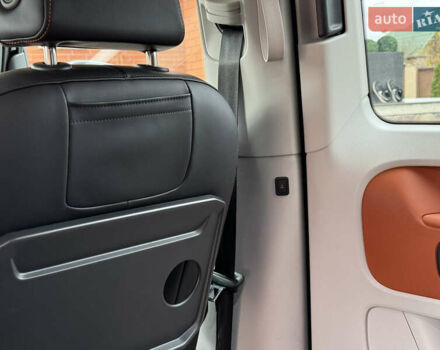 Чорний Фольксваген I.D. Buzz, об'ємом двигуна 0 л та пробігом 55 тис. км за 25400 $, фото 83 на Automoto.ua