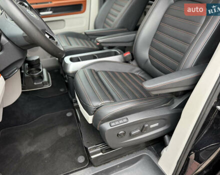 Чорний Фольксваген I.D. Buzz, об'ємом двигуна 0 л та пробігом 55 тис. км за 25400 $, фото 36 на Automoto.ua