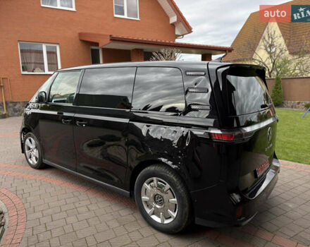 Чорний Фольксваген I.D. Buzz, об'ємом двигуна 0 л та пробігом 55 тис. км за 25400 $, фото 20 на Automoto.ua