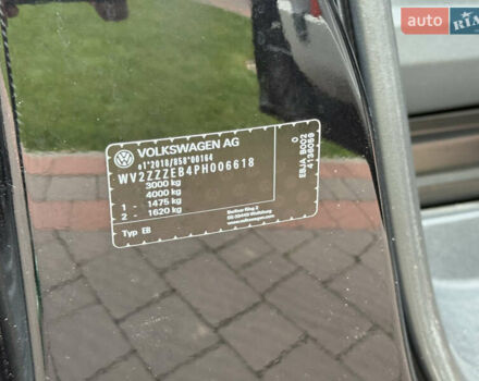 Чорний Фольксваген I.D. Buzz, об'ємом двигуна 0 л та пробігом 55 тис. км за 25400 $, фото 93 на Automoto.ua