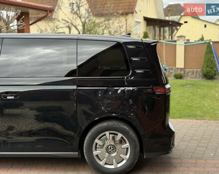 Чорний Фольксваген I.D. Buzz, об'ємом двигуна 0 л та пробігом 55 тис. км за 25400 $, фото 21 на Automoto.ua