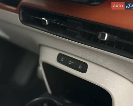 Чорний Фольксваген I.D. Buzz, об'ємом двигуна 0 л та пробігом 55 тис. км за 25400 $, фото 46 на Automoto.ua