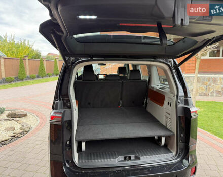 Чорний Фольксваген I.D. Buzz, об'ємом двигуна 0 л та пробігом 55 тис. км за 25400 $, фото 84 на Automoto.ua