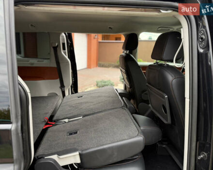 Чорний Фольксваген I.D. Buzz, об'ємом двигуна 0 л та пробігом 55 тис. км за 25400 $, фото 77 на Automoto.ua