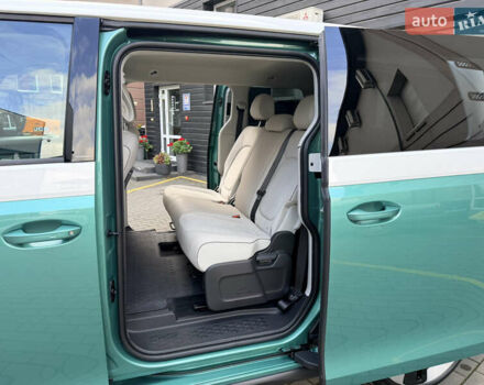 Зелений Фольксваген I.D. Buzz, об'ємом двигуна 0 л та пробігом 4 тис. км за 50000 $, фото 5 на Automoto.ua