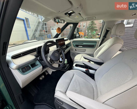 Зелений Фольксваген I.D. Buzz, об'ємом двигуна 0 л та пробігом 4 тис. км за 50000 $, фото 9 на Automoto.ua