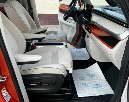 Помаранчевий Фольксваген I.D. Buzz, об'ємом двигуна 0 л та пробігом 18 тис. км за 39900 $, фото 23 на Automoto.ua