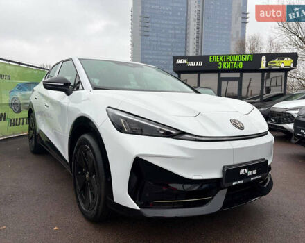 Білий Фольксваген ID. Unyx, об'ємом двигуна 0 л та пробігом 1 тис. км за 26800 $, фото 1 на Automoto.ua