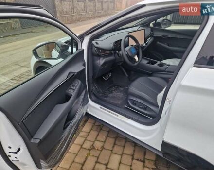 Белый Фольксваген ID. Unyx, объемом двигателя 0 л и пробегом 1 тыс. км за 28600 $, фото 15 на Automoto.ua