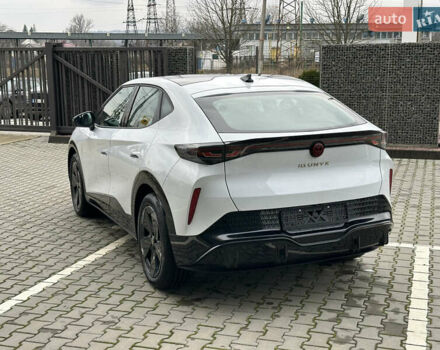 Белый Фольксваген ID. Unyx, объемом двигателя 0 л и пробегом 1 тыс. км за 28700 $, фото 4 на Automoto.ua