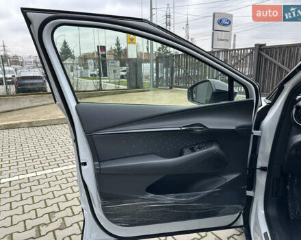 Белый Фольксваген ID. Unyx, объемом двигателя 0 л и пробегом 1 тыс. км за 28700 $, фото 12 на Automoto.ua