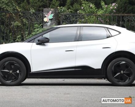 купить новое авто Фольксваген ID. Unyx 2024 года от официального дилера VinAVto Фольксваген фото