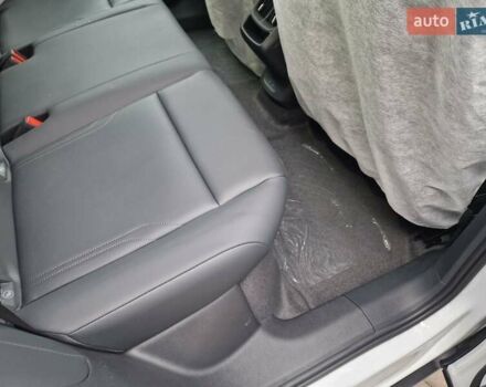 Белый Фольксваген ID. Unyx, объемом двигателя 0 л и пробегом 1 тыс. км за 28600 $, фото 31 на Automoto.ua