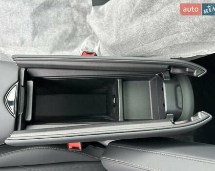 Белый Фольксваген ID. Unyx, объемом двигателя 0 л и пробегом 1 тыс. км за 28700 $, фото 23 на Automoto.ua