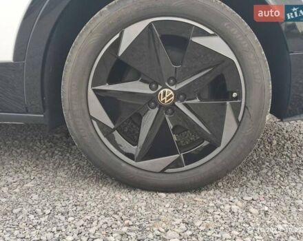 Белый Фольксваген ID. Unyx, объемом двигателя 0 л и пробегом 2 тыс. км за 29300 $, фото 23 на Automoto.ua