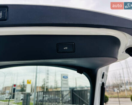 Белый Фольксваген ID. Unyx, объемом двигателя 0 л и пробегом 1 тыс. км за 28700 $, фото 36 на Automoto.ua