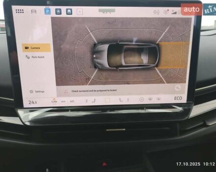 Белый Фольксваген ID. Unyx, объемом двигателя 0 л и пробегом 2 тыс. км за 29300 $, фото 12 на Automoto.ua